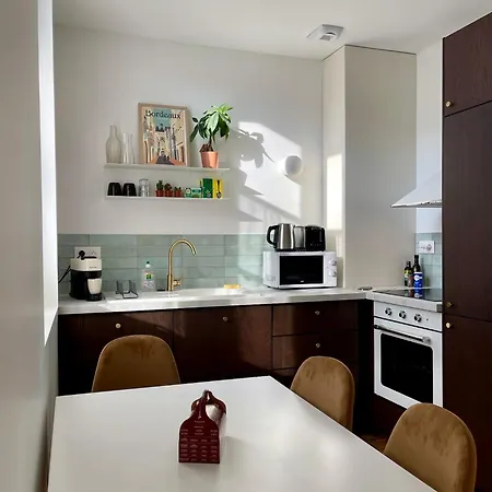 Montfaucon - Elegant & Terrasse Au Coeur De Bordeaux, Idealement Situe Lejlighed