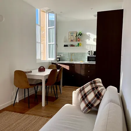 Montfaucon - Elegant & Terrasse Au Coeur De Bordeaux, Idealement Situe דירה בורדו