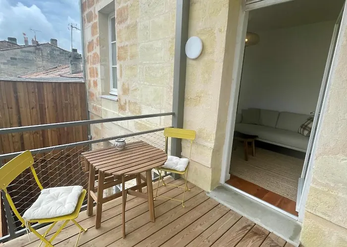 Apartment Montfaucon - Elegant & Terrasse Au Coeur De Bordeaux, Idealement Situe