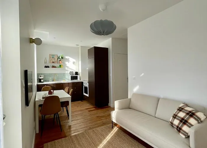 Montfaucon - élégant Appartement&terrasse Au Cœur De Bordeaux, Idéalement Situé